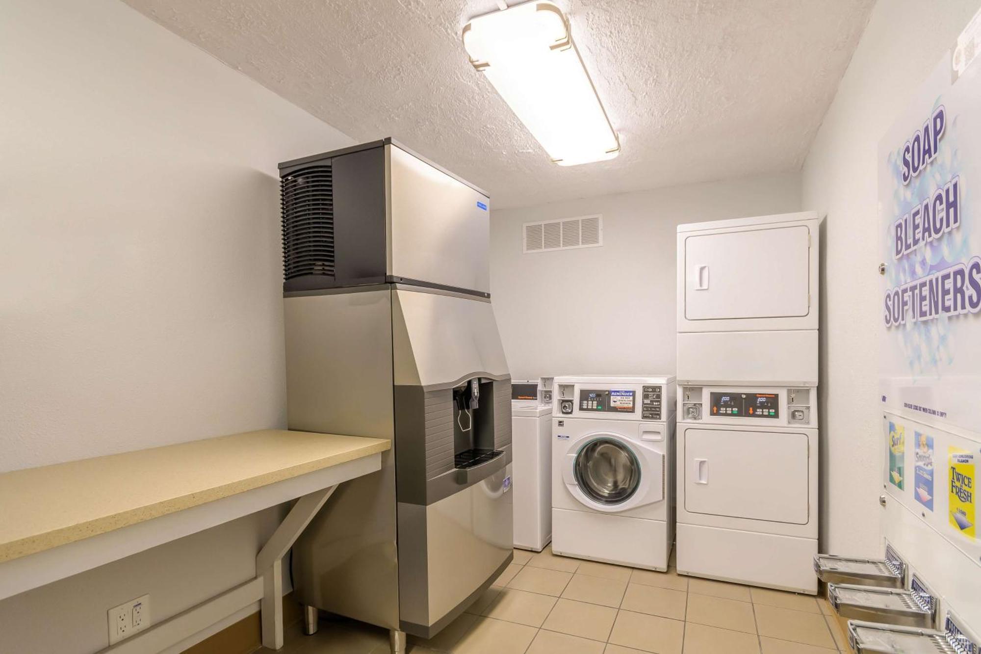 Motel 6 Hayward, Ca- Silicon Valley Gateway Bagian luar foto