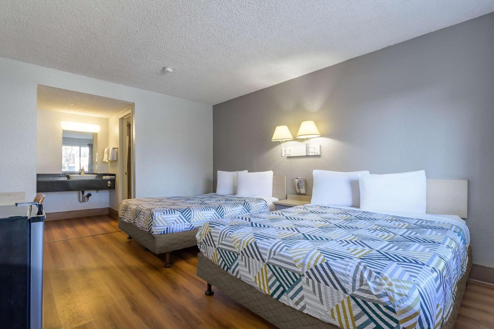 Motel 6 Hayward, Ca- Silicon Valley Gateway Bagian luar foto