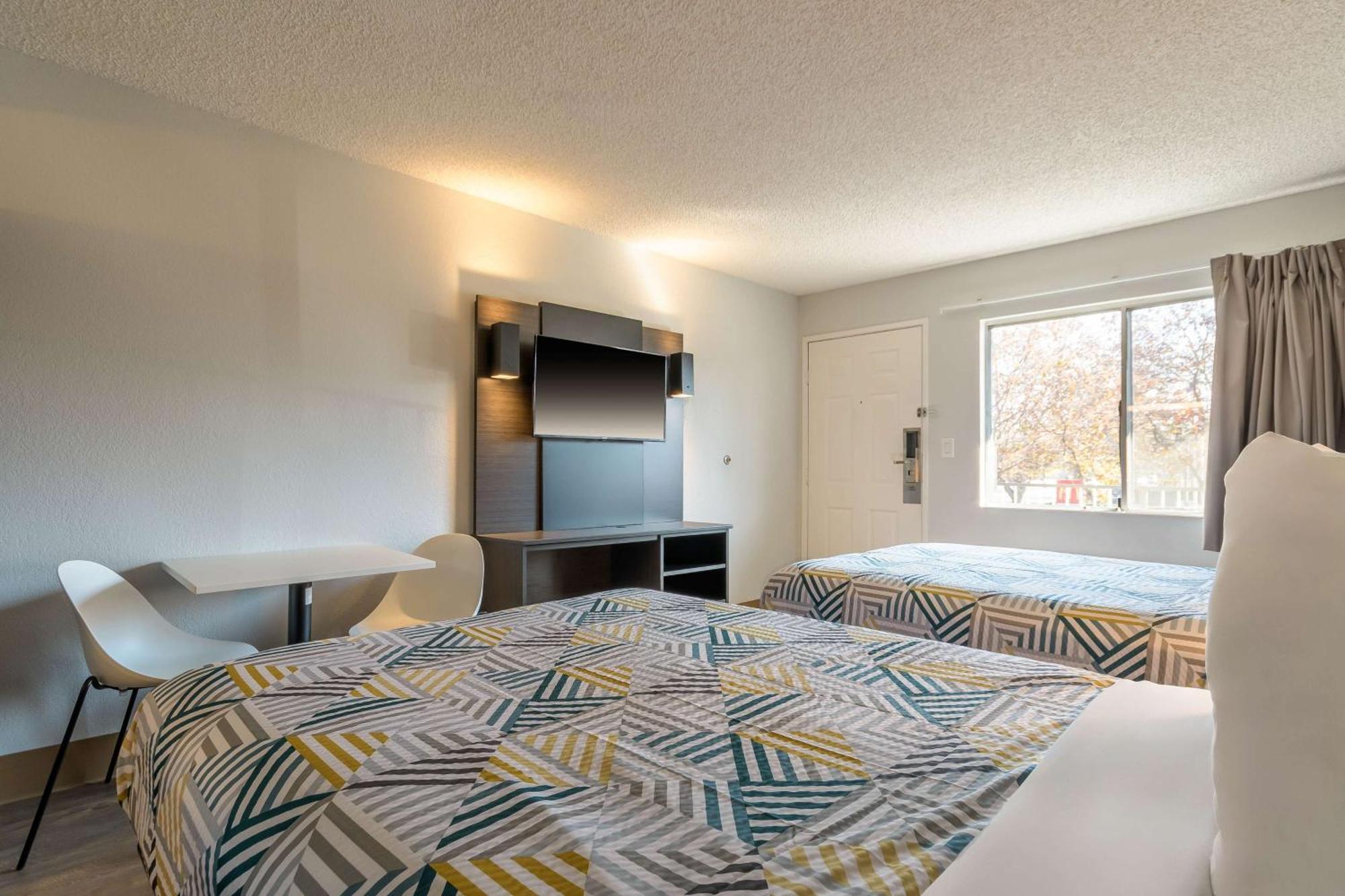 Motel 6 Hayward, Ca- Silicon Valley Gateway Bagian luar foto