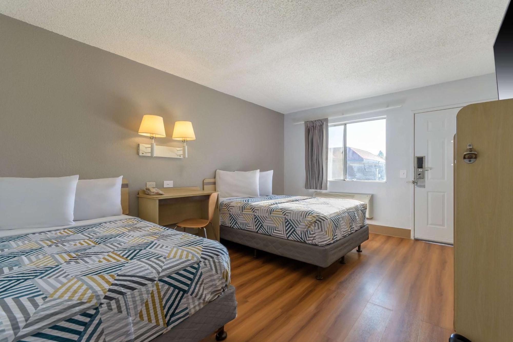 Motel 6 Hayward, Ca- Silicon Valley Gateway Bagian luar foto