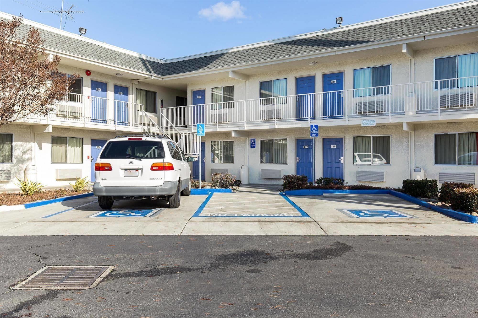 Motel 6 Hayward, Ca- Silicon Valley Gateway Bagian luar foto