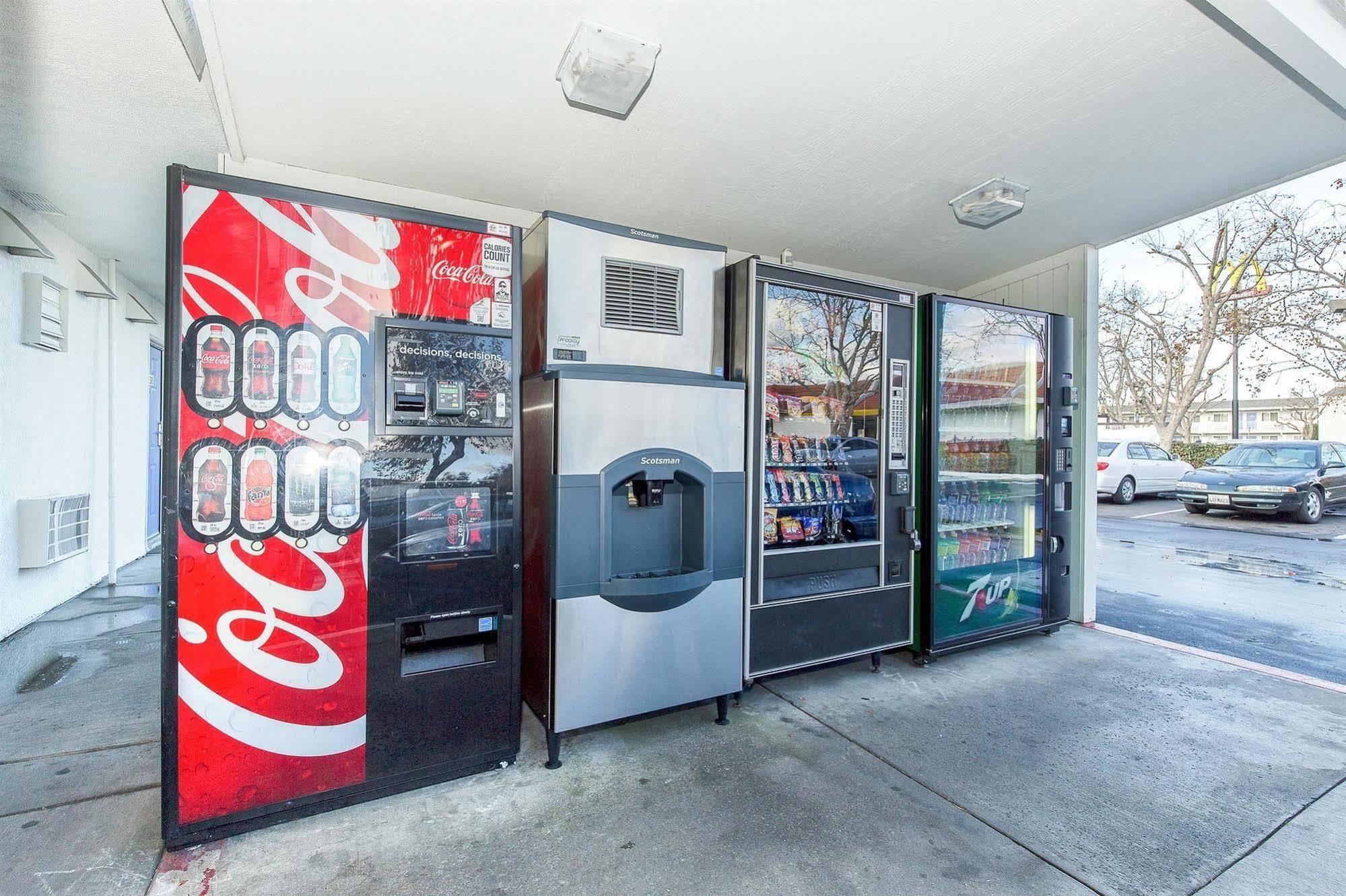 Motel 6 Hayward, Ca- Silicon Valley Gateway Bagian luar foto